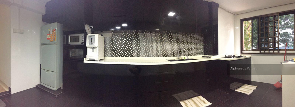 New Upper Changi Road thumbnail photo